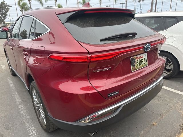 2022 Toyota Venza XLE