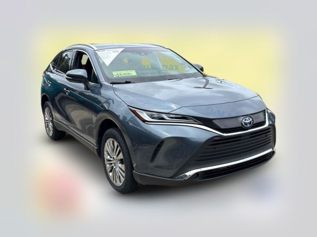 2022 Toyota Venza XLE
