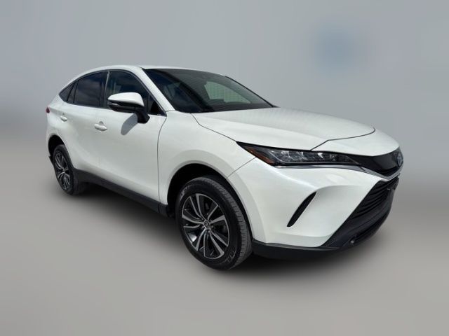 2022 Toyota Venza LE