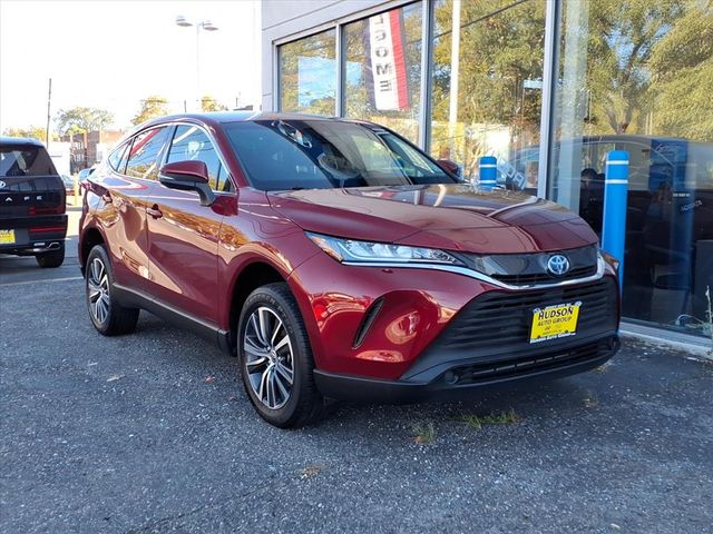 2022 Toyota Venza LE