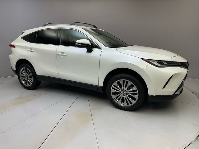 2022 Toyota Venza XLE