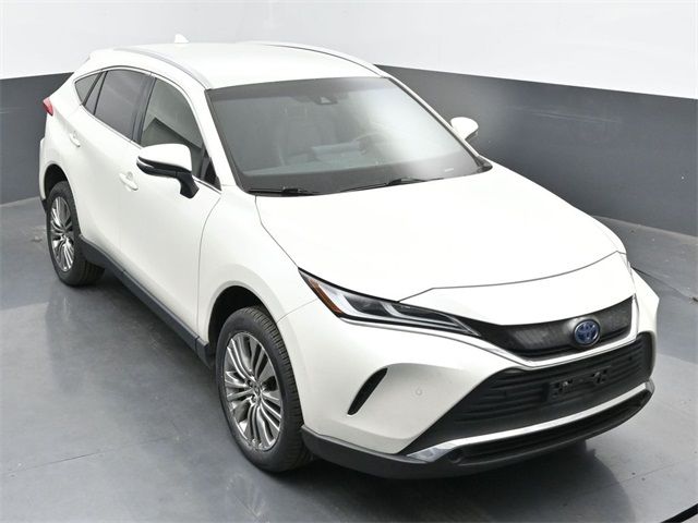 2022 Toyota Venza XLE