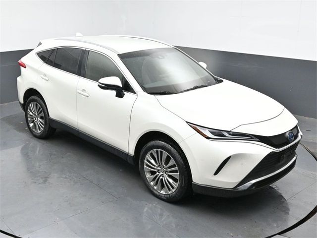 2022 Toyota Venza XLE