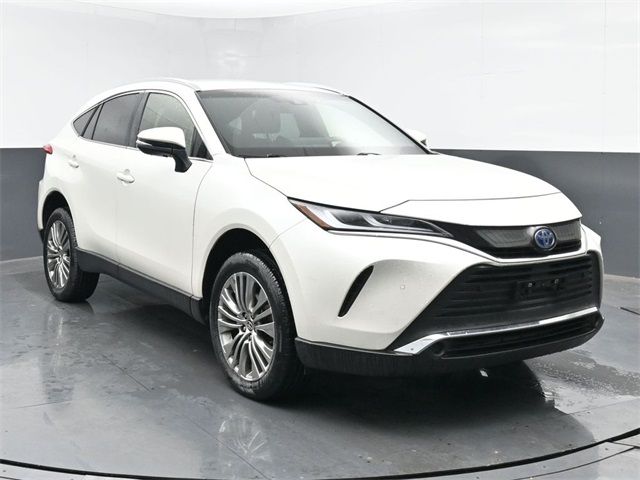 2022 Toyota Venza XLE