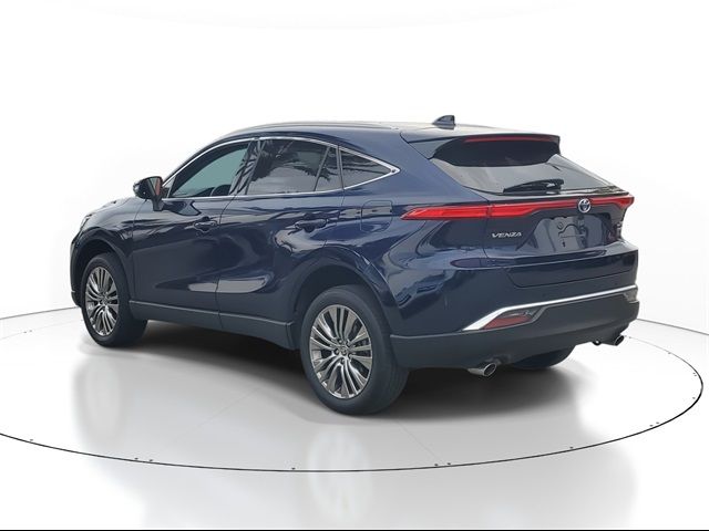 2022 Toyota Venza XLE