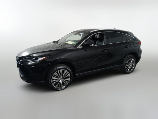2022 Toyota Venza XLE