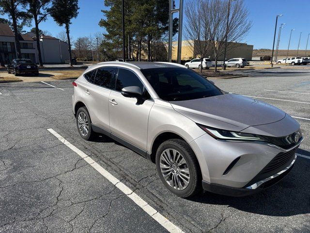 2022 Toyota Venza LE