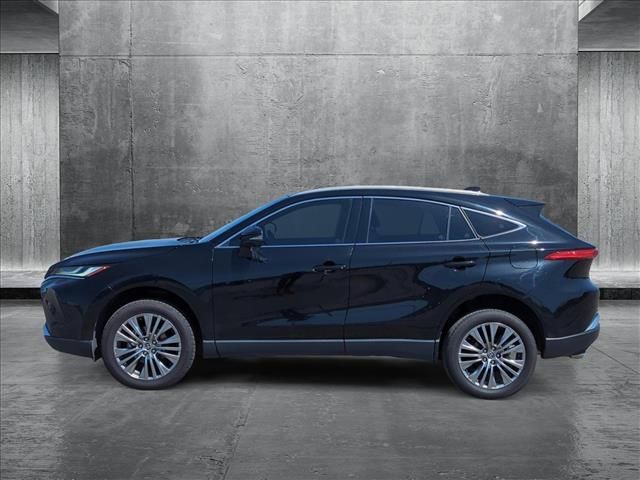 2022 Toyota Venza XLE