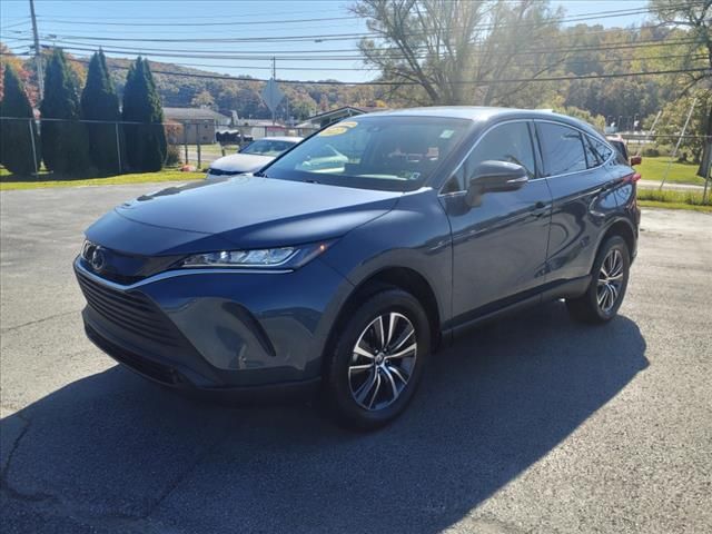 2022 Toyota Venza LE