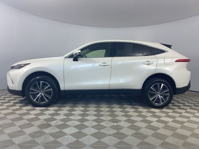 2022 Toyota Venza LE