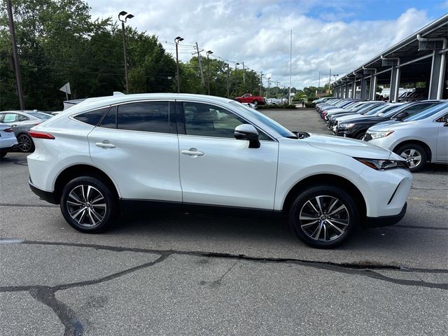 2022 Toyota Venza LE