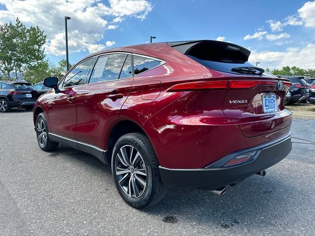 2022 Toyota Venza LE