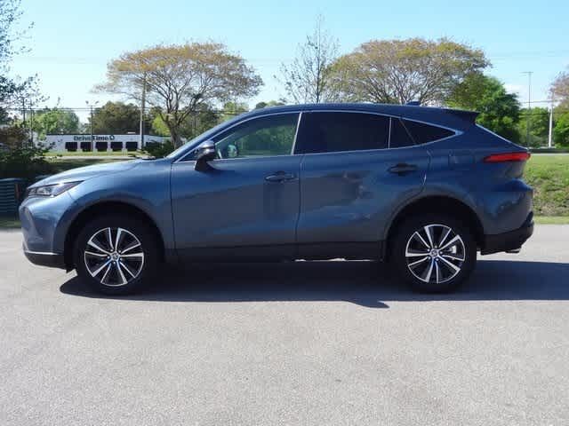 2022 Toyota Venza LE