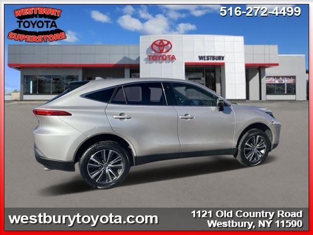 2022 Toyota Venza LE