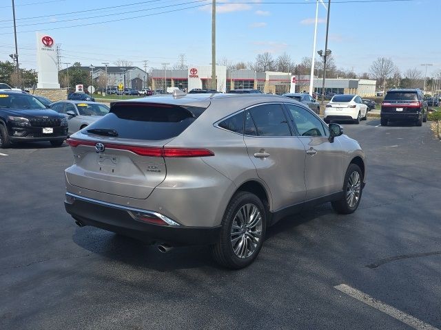 2022 Toyota Venza LE