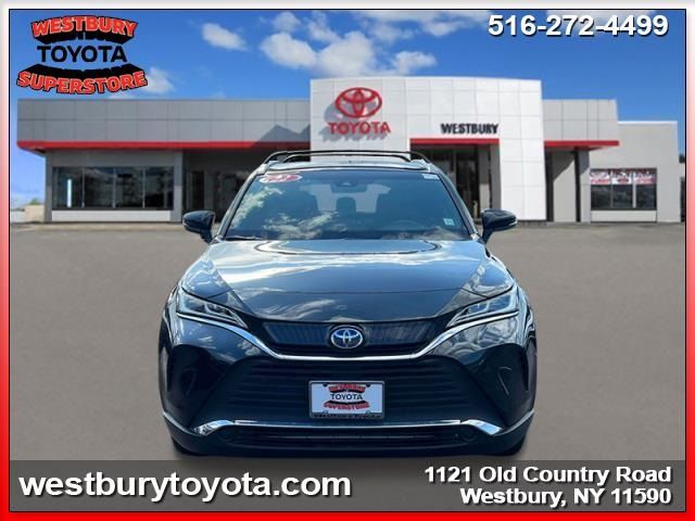 2022 Toyota Venza LE