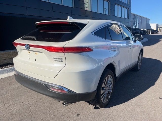 2022 Toyota Venza LE