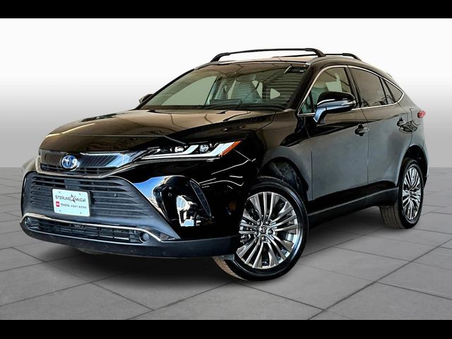 2022 Toyota Venza XLE