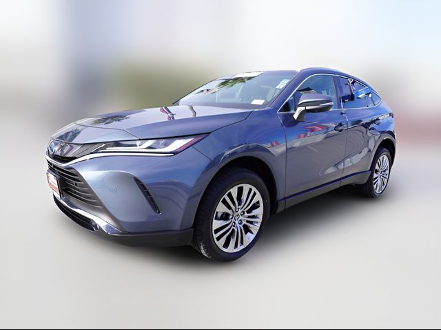 2022 Toyota Venza XLE
