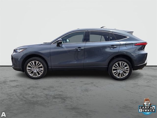 2022 Toyota Venza XLE