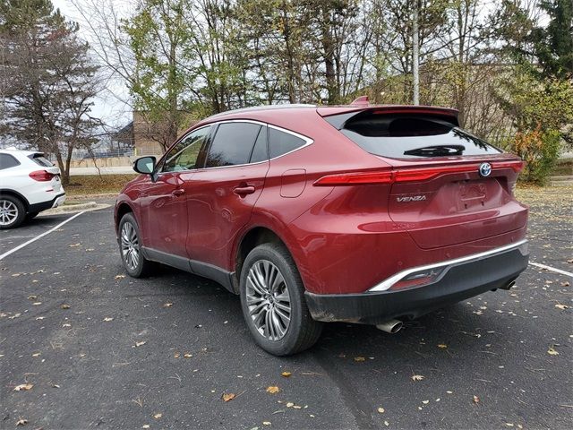 2022 Toyota Venza XLE