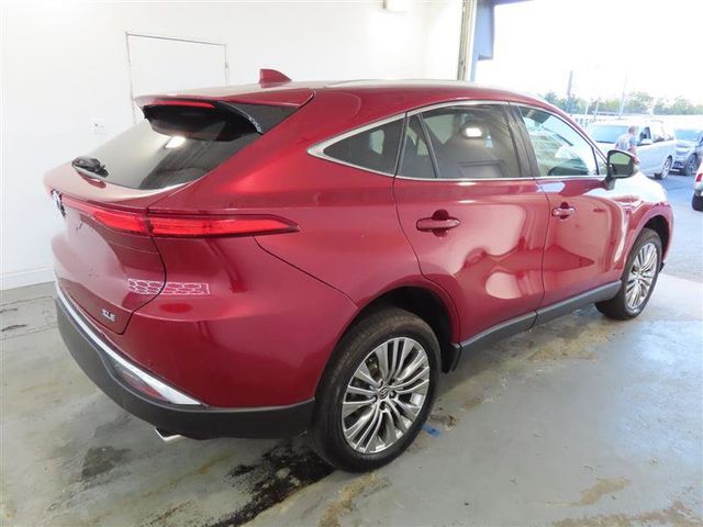 2022 Toyota Venza XLE