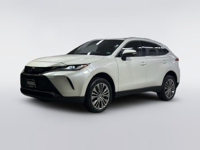2022 Toyota Venza XLE