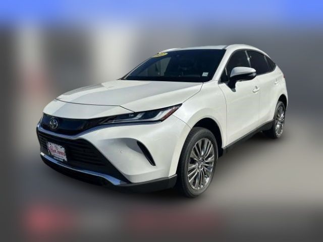 2022 Toyota Venza XLE