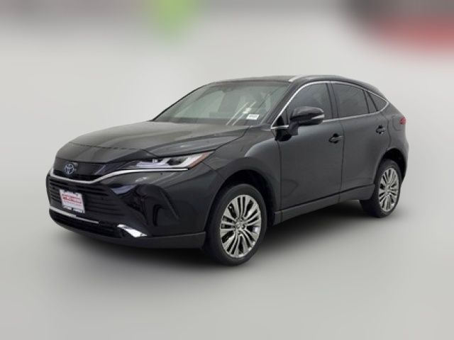 2022 Toyota Venza XLE