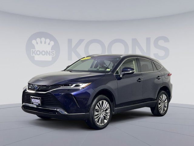 2022 Toyota Venza XLE