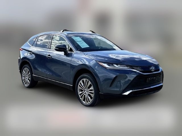 2022 Toyota Venza XLE