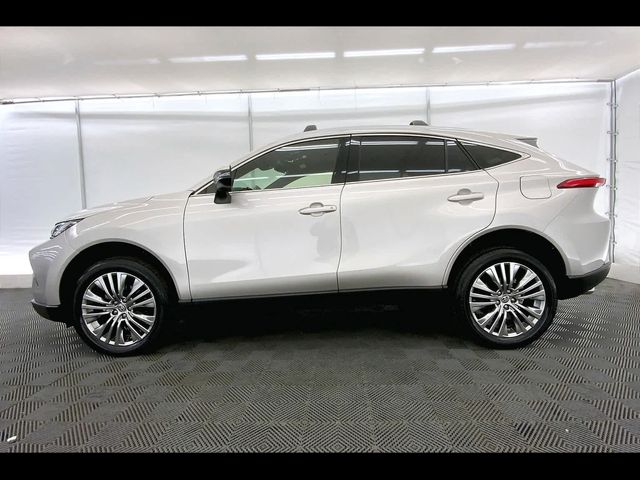 2022 Toyota Venza XLE