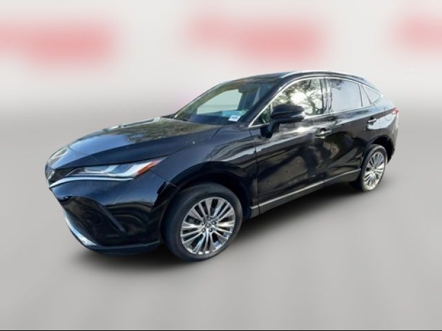 2022 Toyota Venza XLE