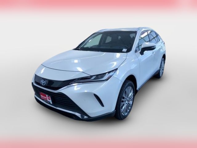 2022 Toyota Venza XLE