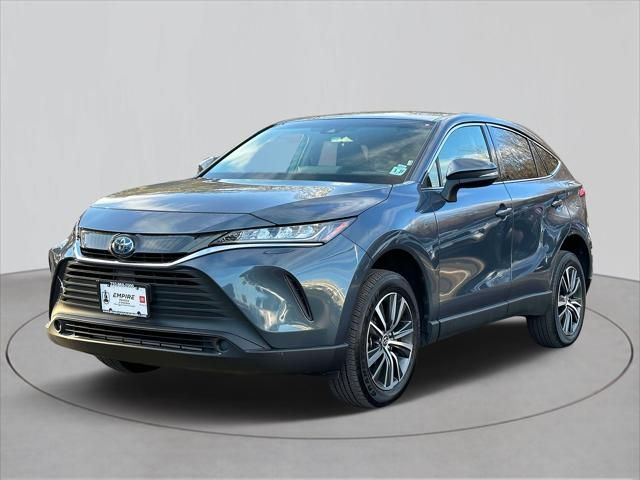 2022 Toyota Venza XLE