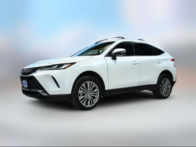 2022 Toyota Venza XLE