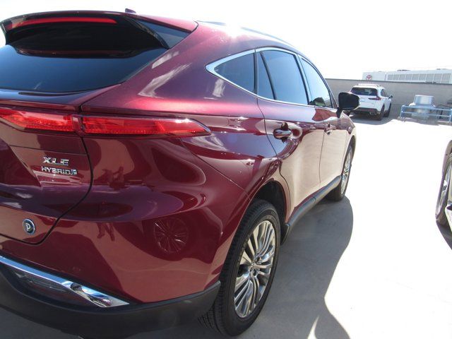 2022 Toyota Venza XLE