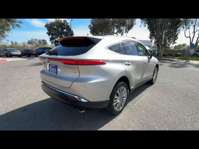 2022 Toyota Venza XLE