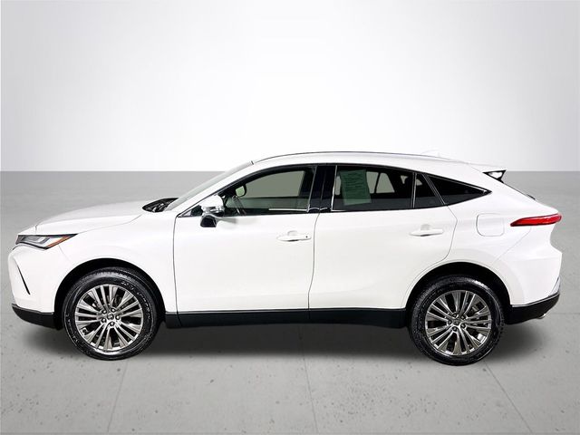 2022 Toyota Venza XLE