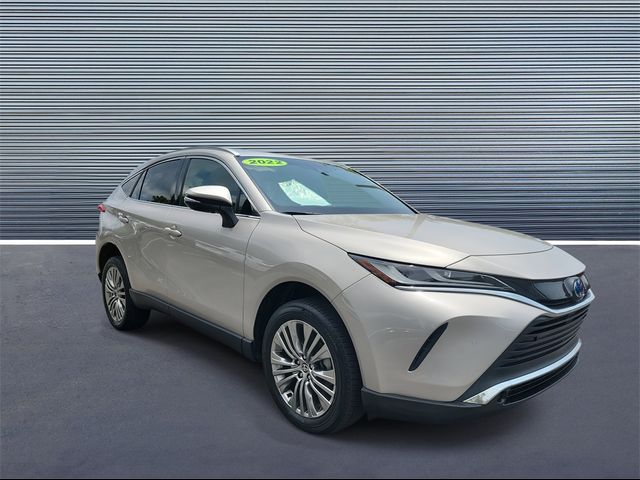 2022 Toyota Venza XLE