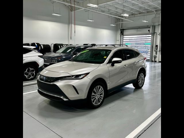 2022 Toyota Venza XLE