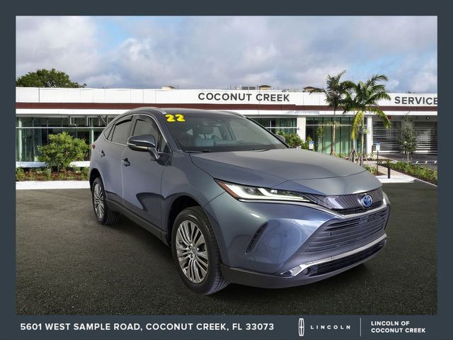 2022 Toyota Venza XLE