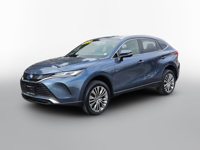 2022 Toyota Venza XLE