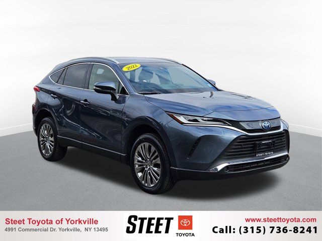 2022 Toyota Venza XLE