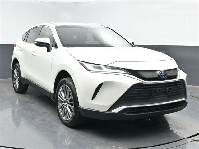 2022 Toyota Venza XLE