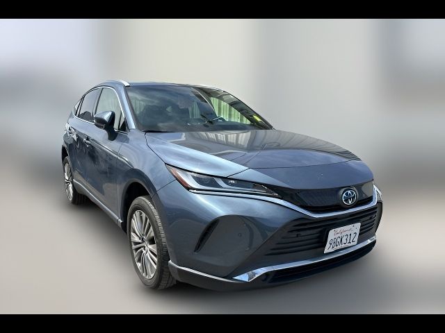2022 Toyota Venza XLE