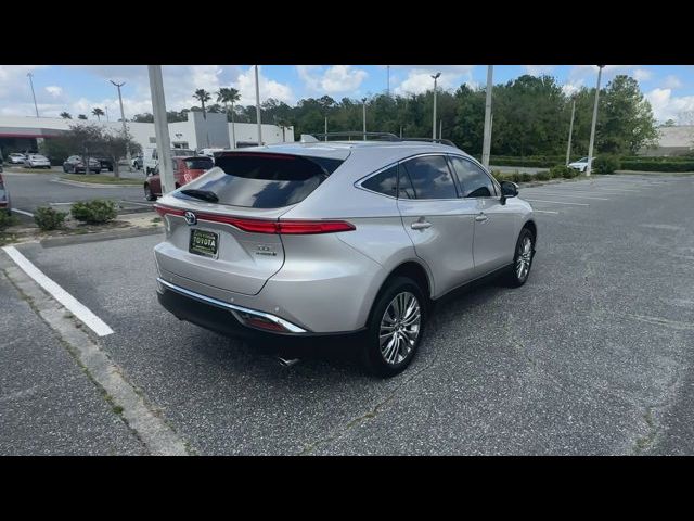 2022 Toyota Venza XLE