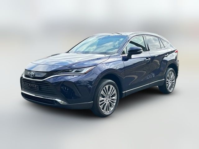2022 Toyota Venza XLE