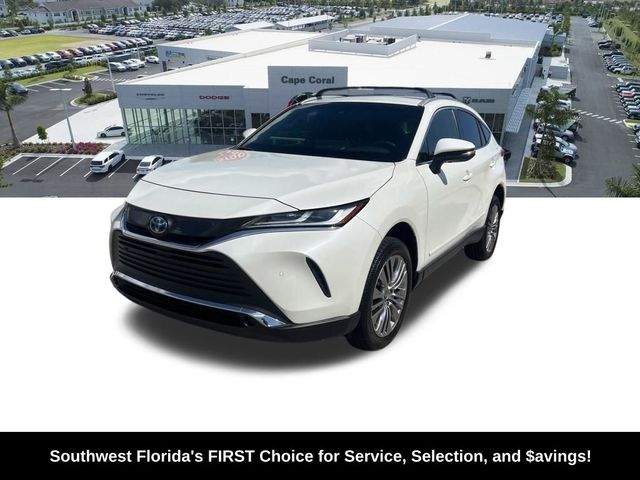 2022 Toyota Venza XLE