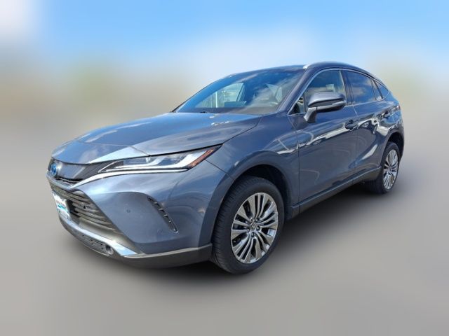 2022 Toyota Venza XLE